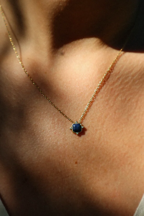 Collier Fannie